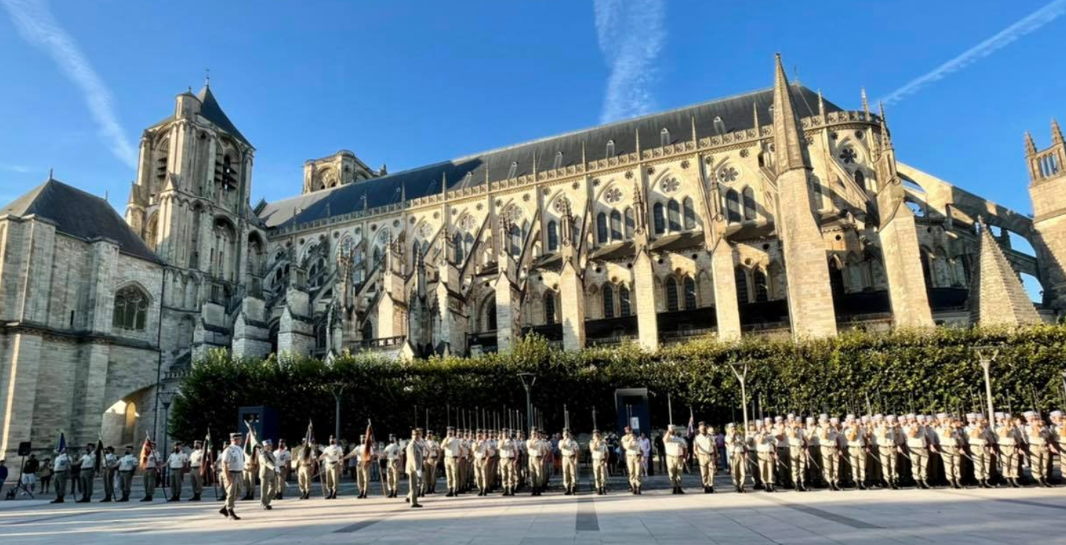 Rentrée des Écoles militaires de Bourges