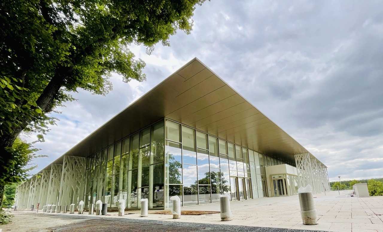 Magnifique nouvelle Maison de la Culture de Bourges !