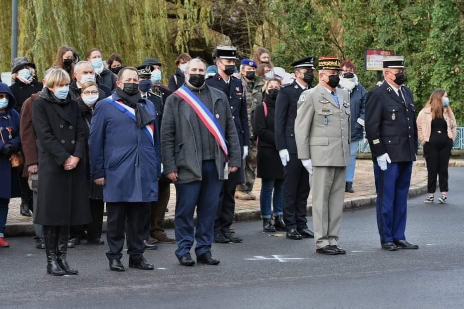 Hommage aux morts pour la France pendant la guerre d'Algérie et les combats du Maroc et de la Tunisie